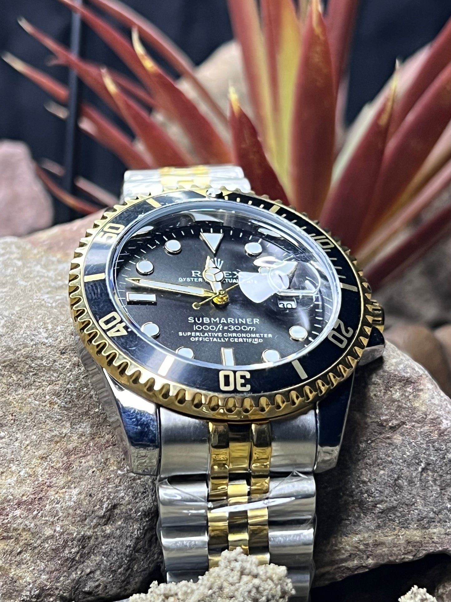 Rolex Two-Tone Black Dial – Luxury Rotating Bezel Stainless Steel & Gold Premium Watch for Men