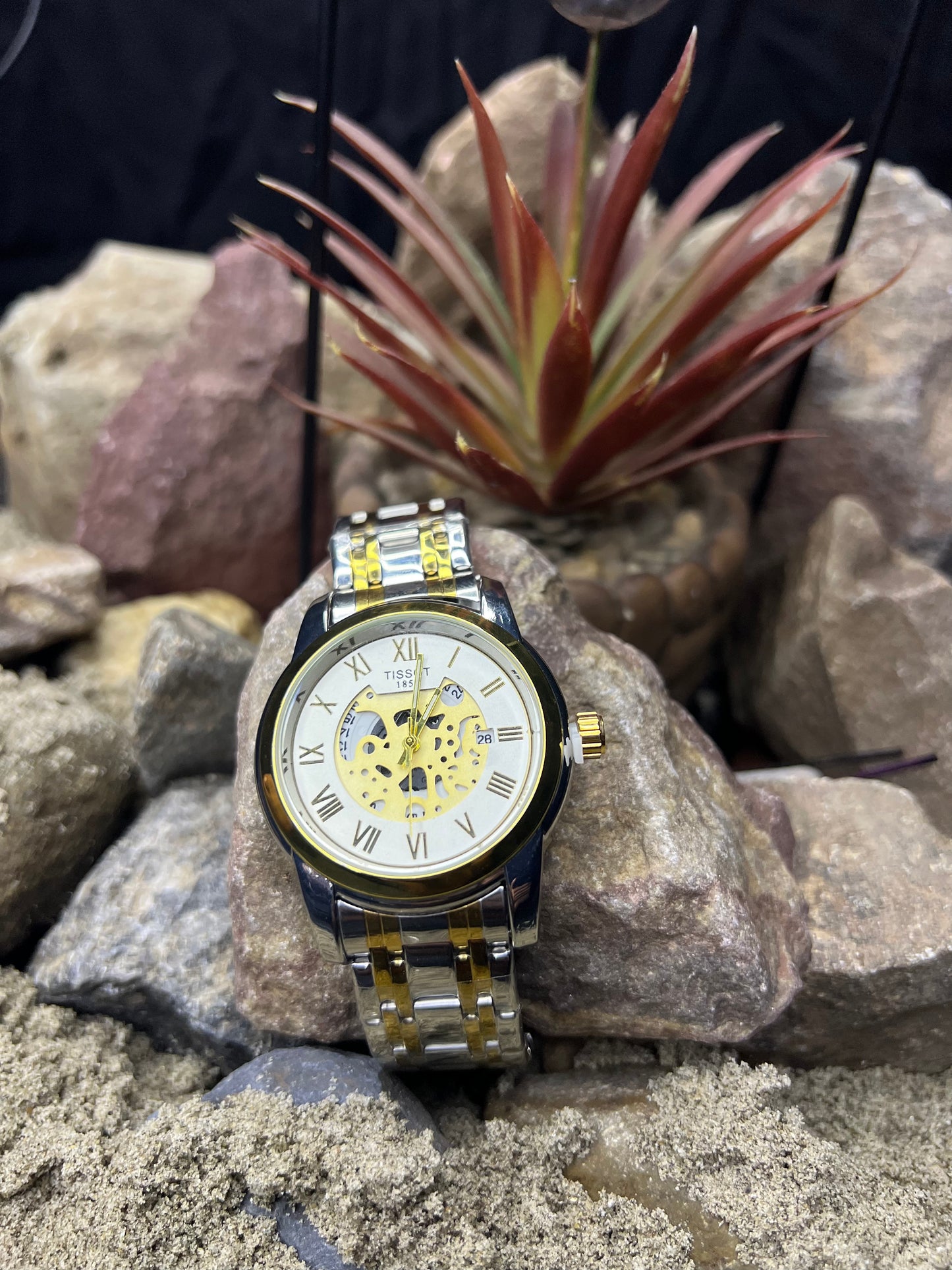Tissot Chrono Dial – Two-Tone Gold & Silver Chronograph Watch RR Timpieces