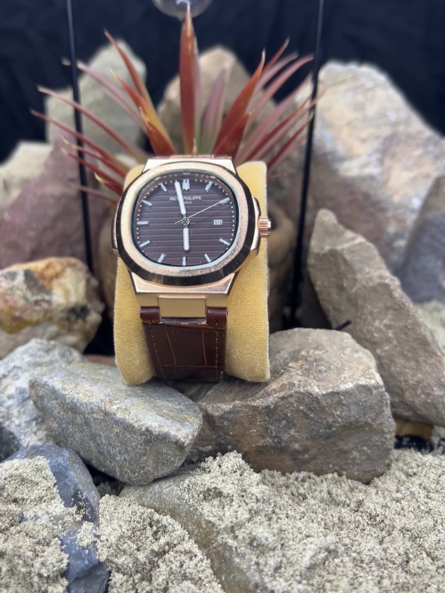 Patek Philippe Rose Gold – Swiss Luxury Watch with Brown Leather Strap for Men