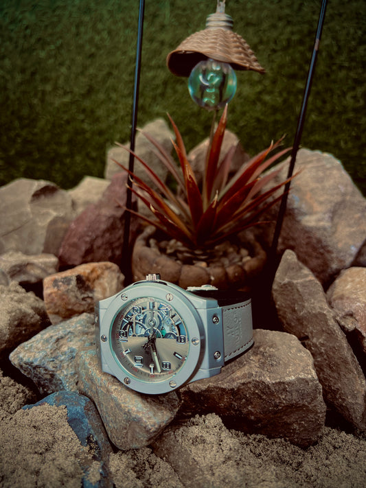 Hublot Classic Fusion – Silver Dial Luxury Watch with Gray Leather Strap